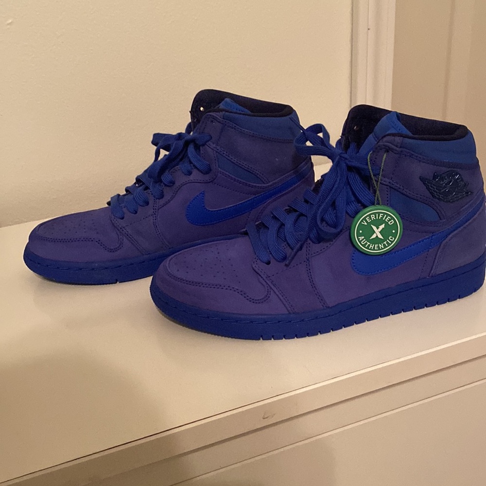 Nike sneaker